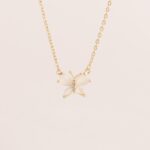 Collar Brillo de Mariposa